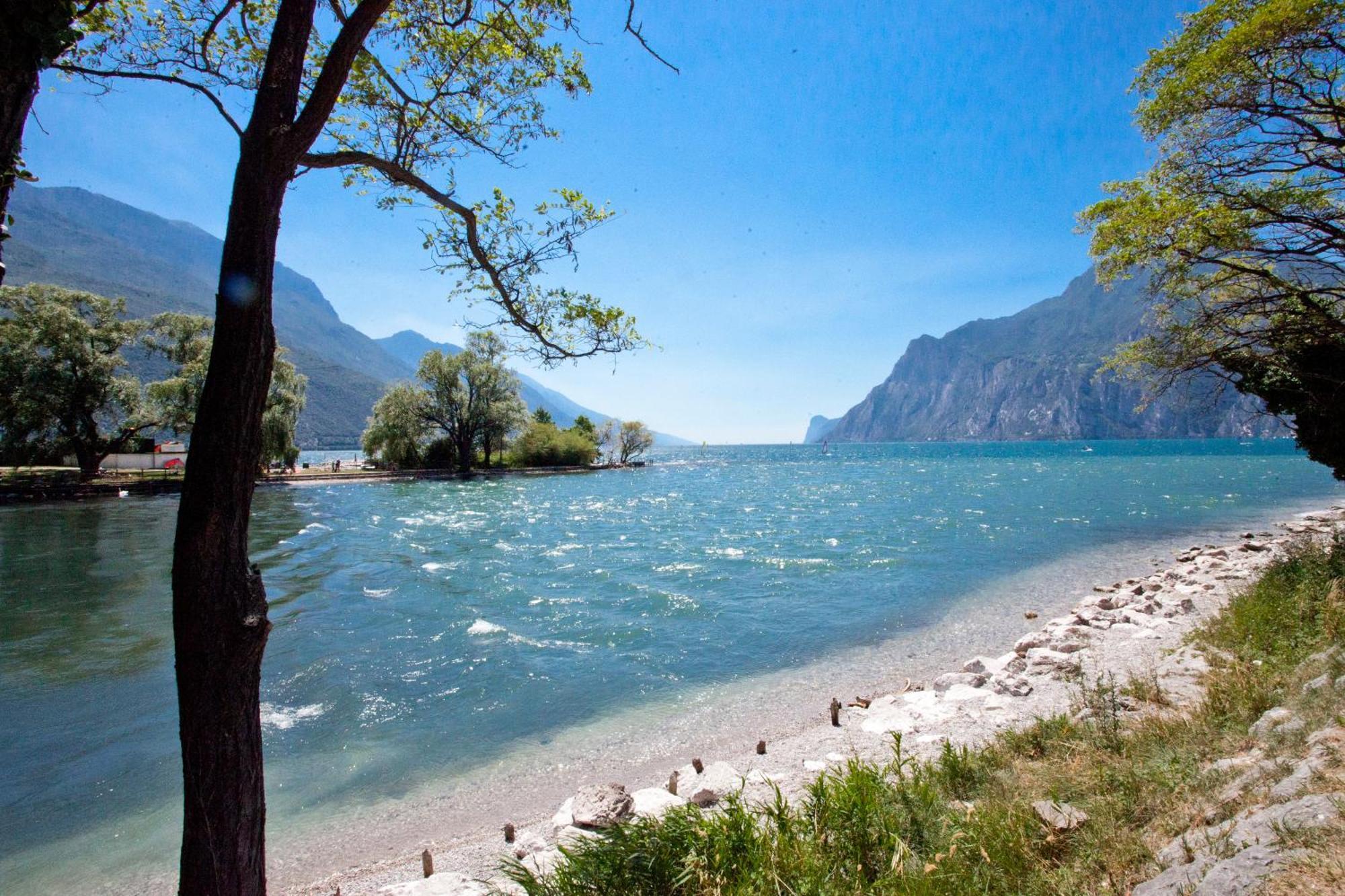 Apartamento La Casa Di Lavinia Torbole Sul Garda Exterior foto